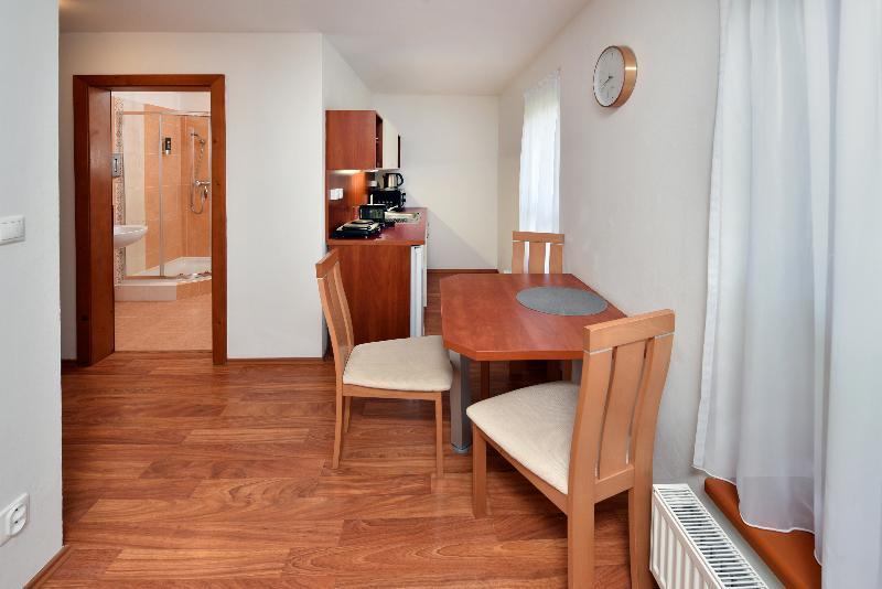 Aplend Magnolia Aparthotel 3*